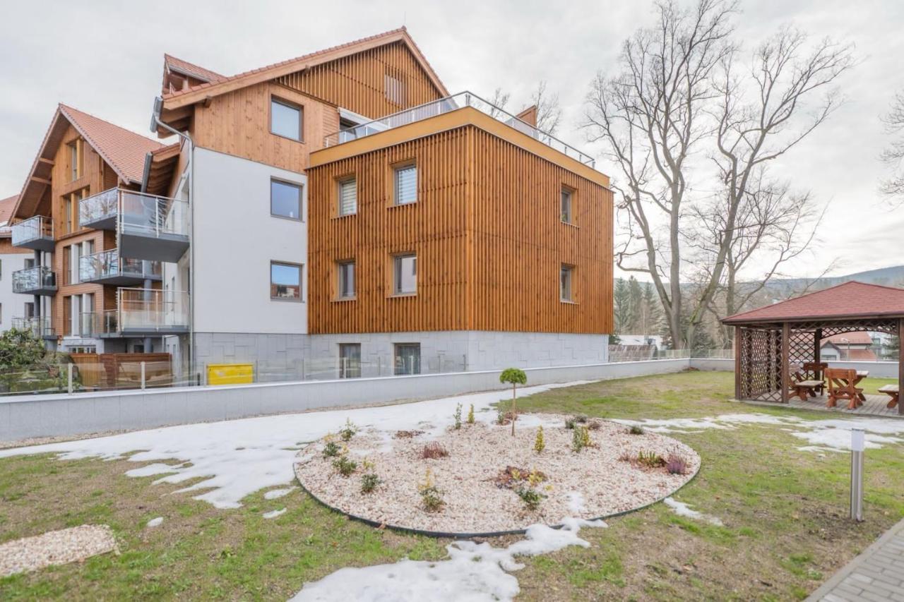 Stonehill24 - Apartament & Spa Szklarska Poreba Luaran gambar