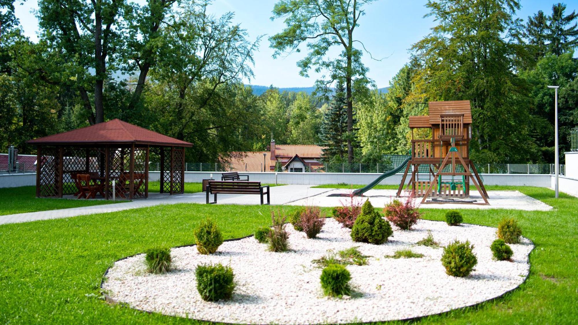 Stonehill24 - Apartament & Spa Szklarska Poreba Luaran gambar